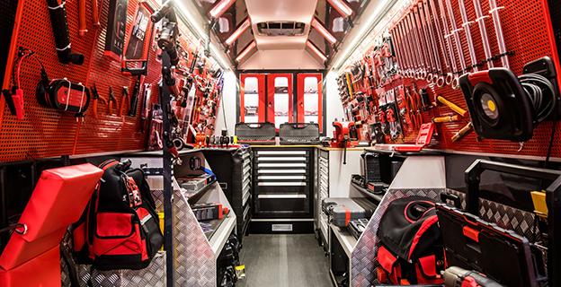 Mobile Service. The High Stakes Opportunity Reshaping Automotive Maintenance.