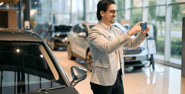 Turn Sales Teams Into Video Stars.